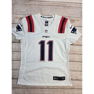 New England Patriots Julian Edelman #11 Jersey Women's Medium White Nike Logo